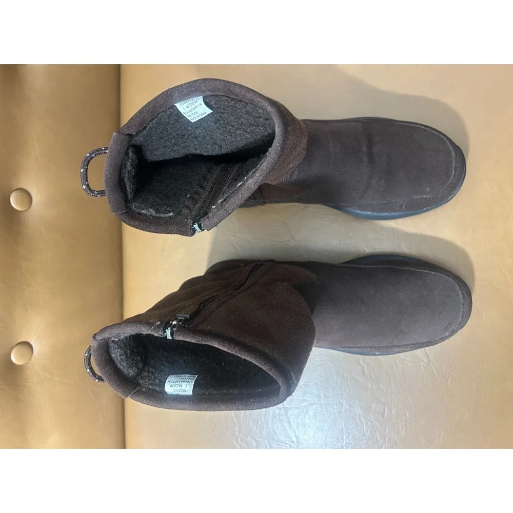 LL‎ Bean Womens Brown Suede Leather Zip Up Insulated Winter Boots Size 7M